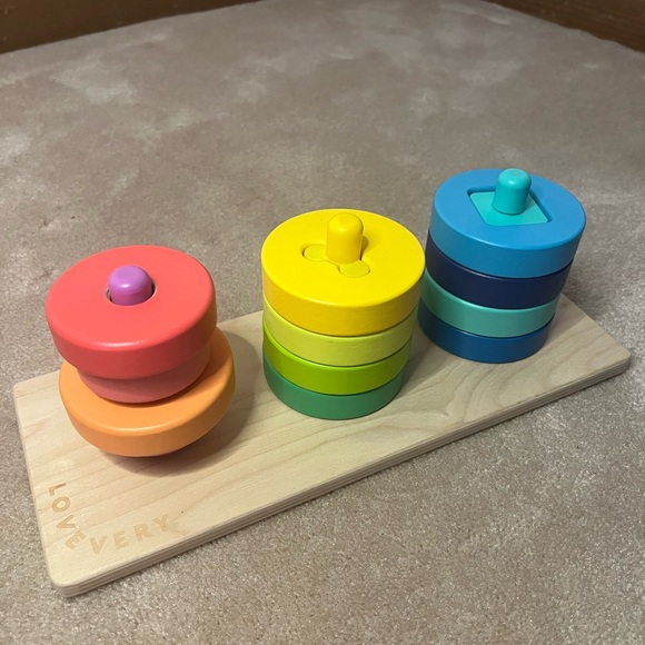 Lovevery Twist and Pivot Pattern Puzzle | Toddler Fine Motor Toy - Picture 2 of 2